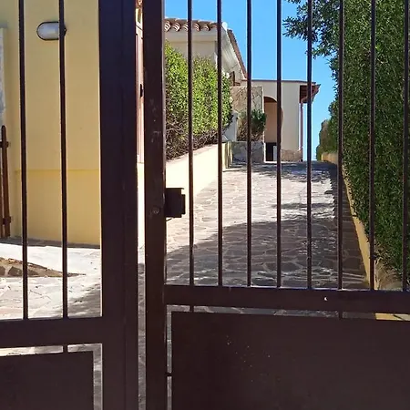 בית נופש Villino Monte Nai *