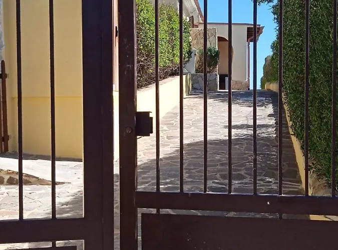 度假居 Villino Monte Nai *